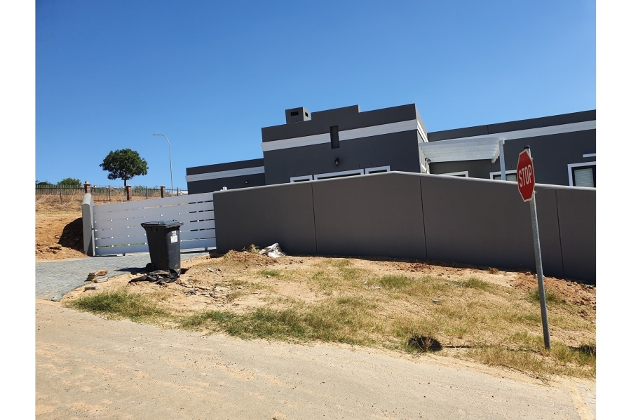 3 Bedroom Property for Sale in Glen Lilly Western Cape
